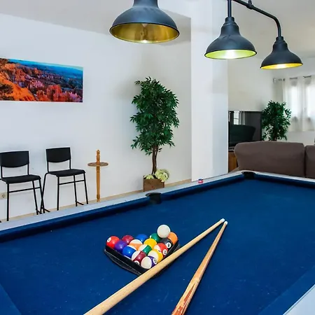 22 Sea Views, Pool,games,hot Tub, Office With Computer+ Wifi Playa Blanca (Lanzarote)