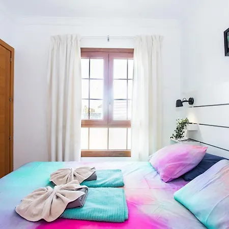 22 Sea Views, Pool,games,hot Tub, Office With Computer+ Wifi * Playa Blanca (Lanzarote)